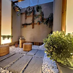 Giangi's Garden Appartamento Aeroporto di Catania Fontana Rossa